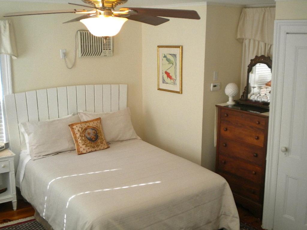 The Stirling House Waterfront Inn Greenport Zewnętrze zdjęcie